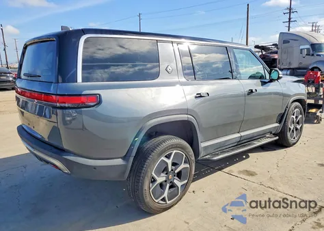 2024 Rivian R1S Adventure из США, поврежденный, VIN 7PDSGCBA3RN030064